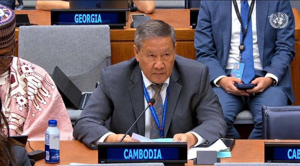 Cambodia, Speaking for ASEAN at the UN, Pledges Action on Illicit Small Arms and Landmines